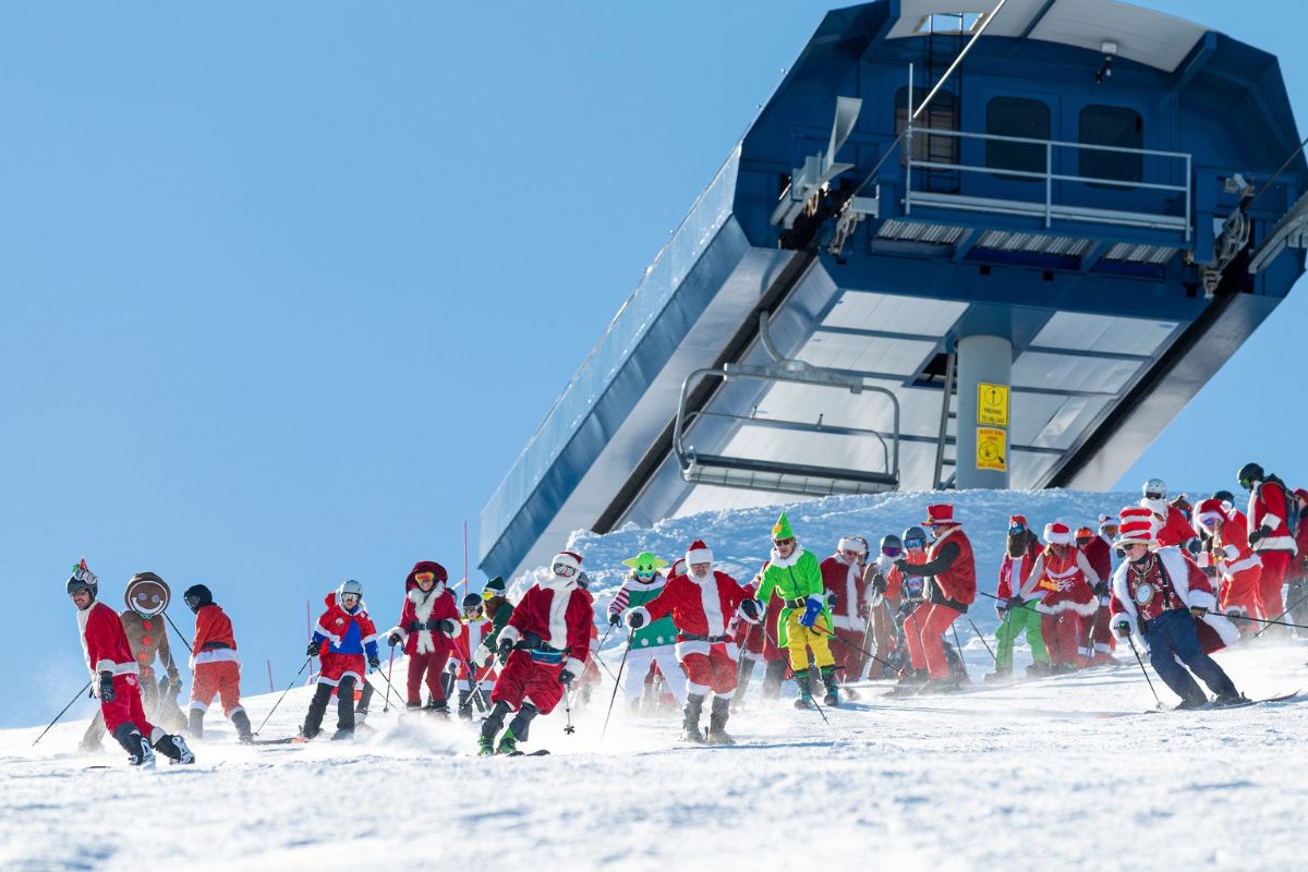 Featured Image for Santa Ski Day